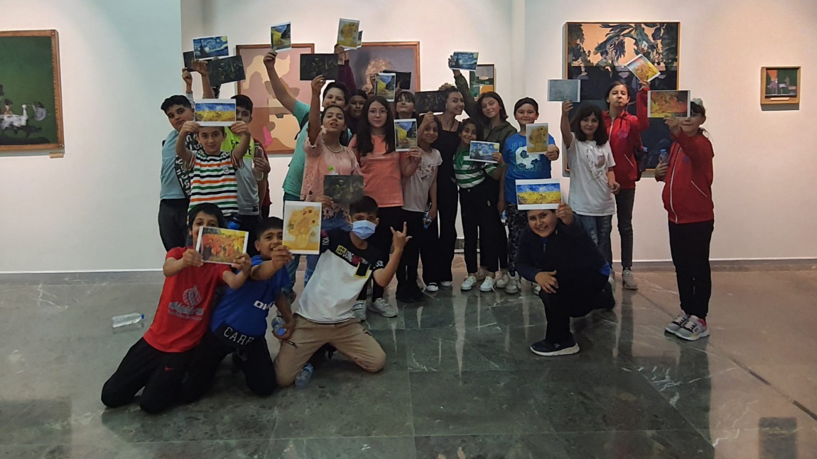 Okulumuz 5-C Sınıfının Çağdaş Sanatlar Galerisi Gezisi
